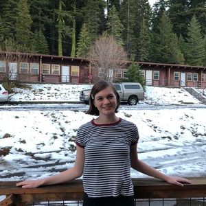 Meet your Posher, Anna